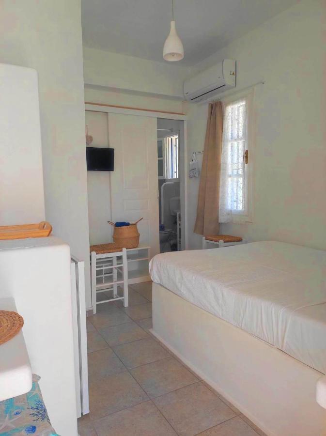 Georgia Rooms Milos Plaka  Exterior photo